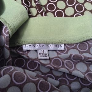 Sandra Darren Dresses - Sandra Darren | easy wear circle dot print dress Sandra Darren Dresses - Sandra Darren | easy wear circle dot print dress